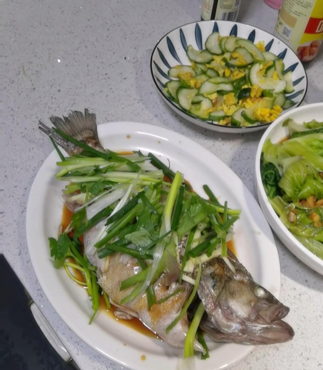 清蒸鱼（桂鱼、鲈鱼、多宝、鳊鱼均适用）
