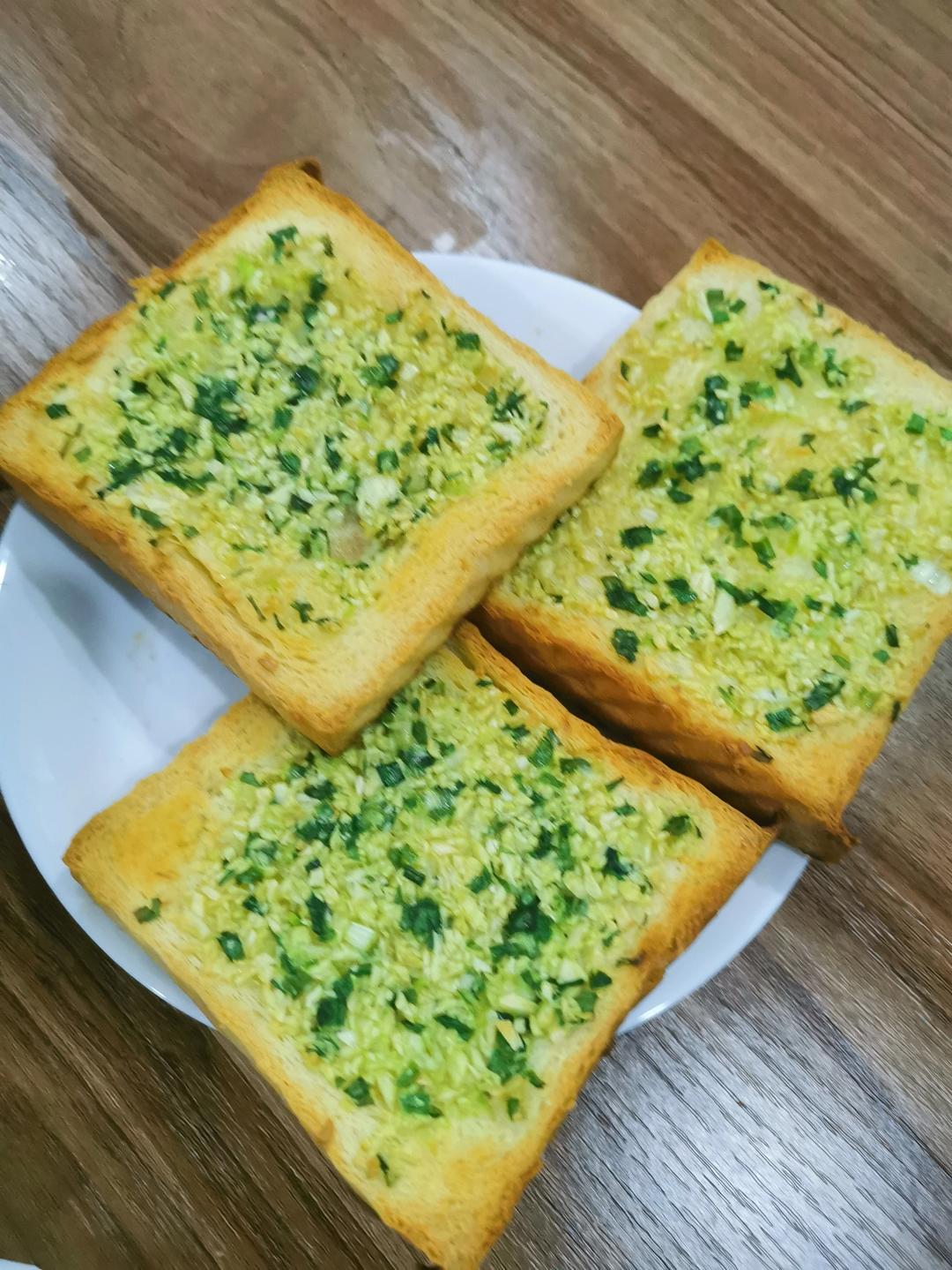 蒜香吐司