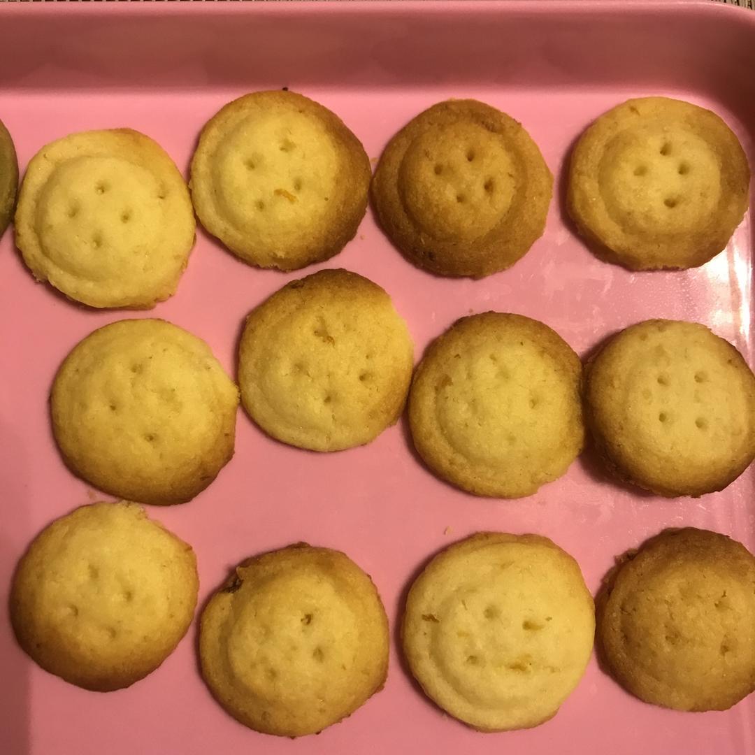 纽扣饼干┃萌到没朋友