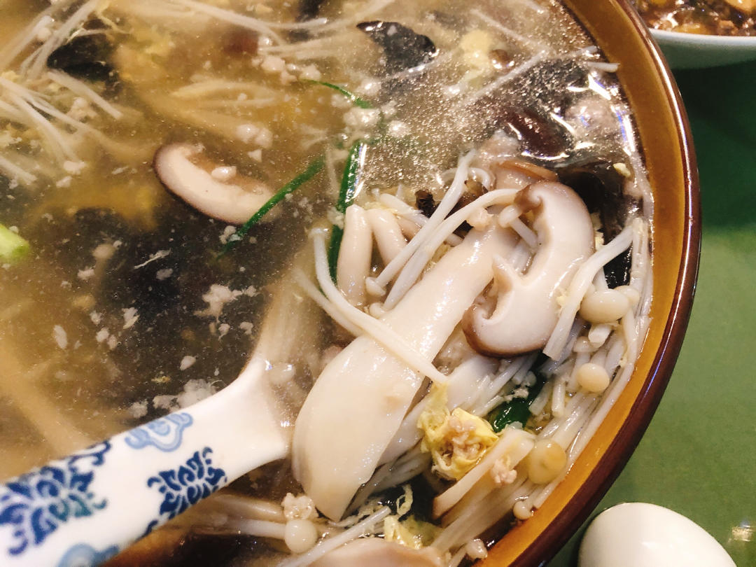 鲜掉眉毛的杂菌羹