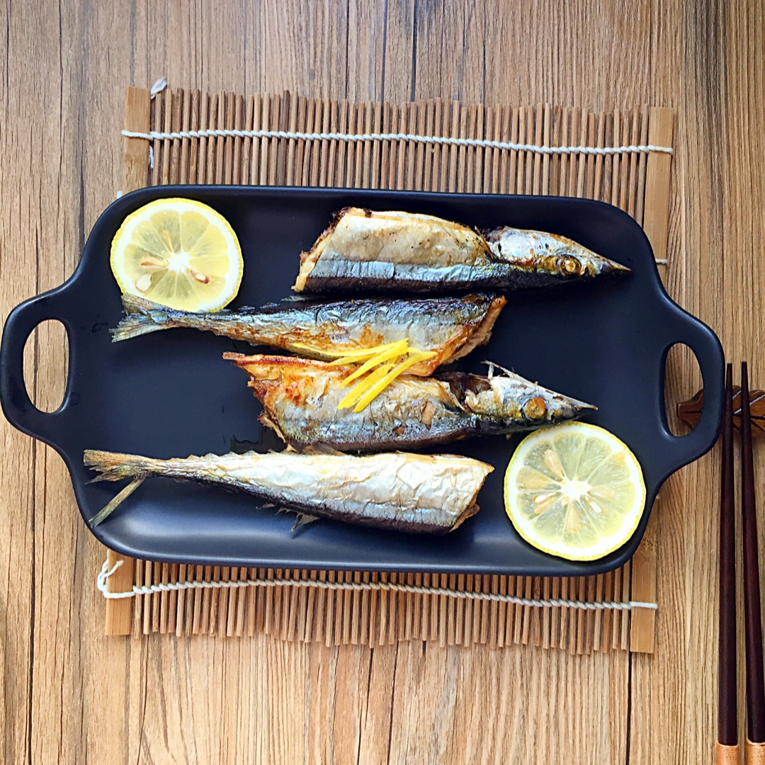盐烤秋刀鱼