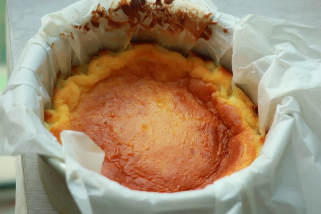 马斯卡彭版巴斯克蛋糕