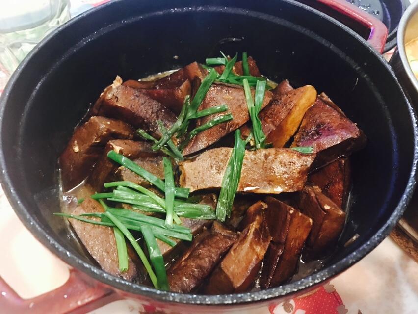 艾米糊糊做的马桥香干筒骨煲