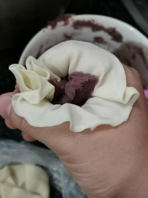 饺子皮版紫薯饼的做法 步骤6