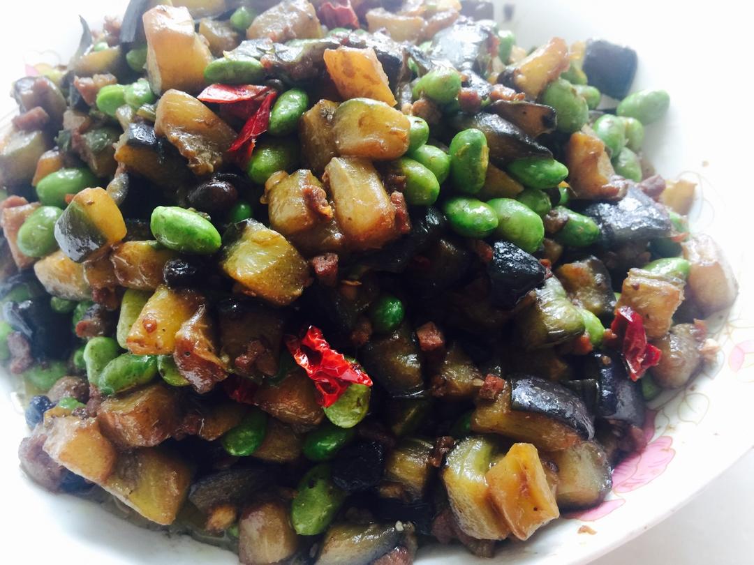 酱香肉末茄丁