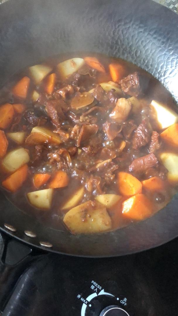 超级无敌好吃的红烧牛肉
