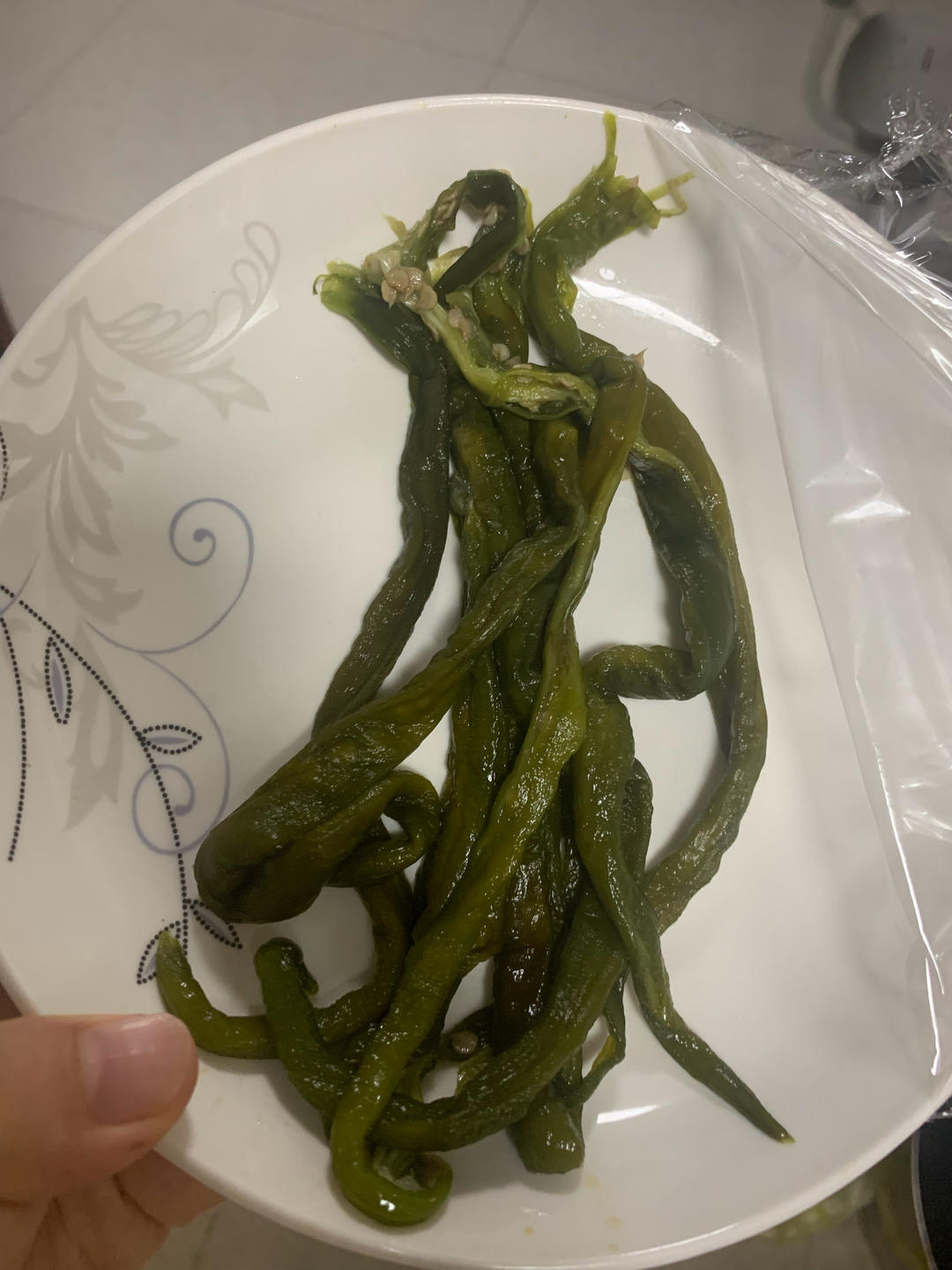 擂辣椒皮蛋茄子