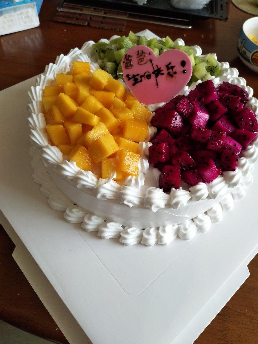 8寸水果生日蛋糕