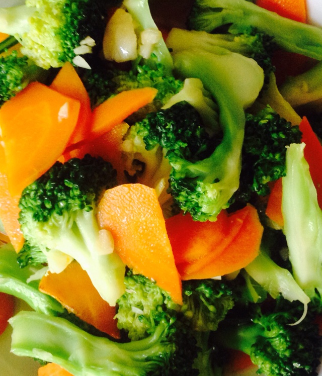 清炒胡萝卜西兰花