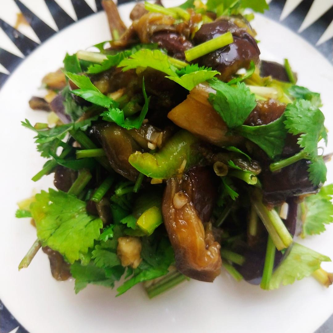 涼拌茄子 太下飯了