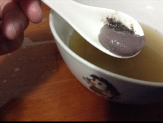 黑芝麻汤圆