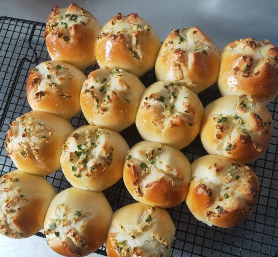 黄油蒜香小面包