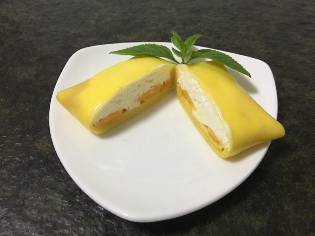 芒果班戟（消耗淡奶油）
