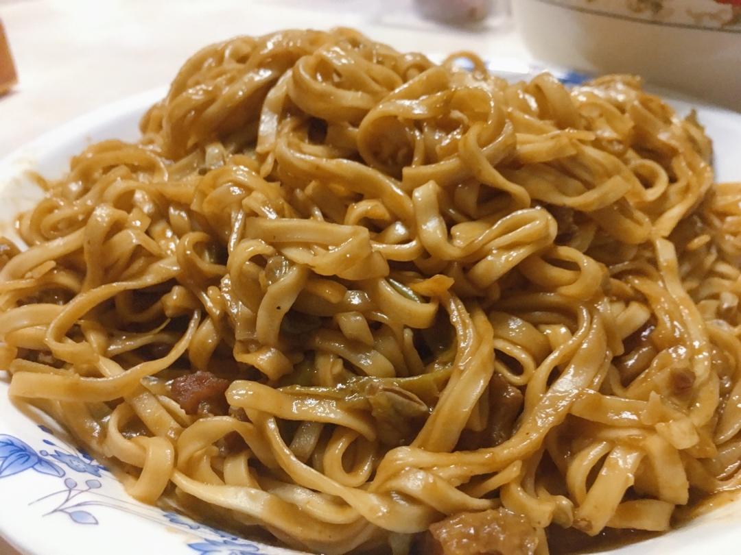 豆角焖面