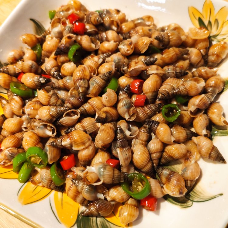 娜娜rona做的辣炒海螺丝