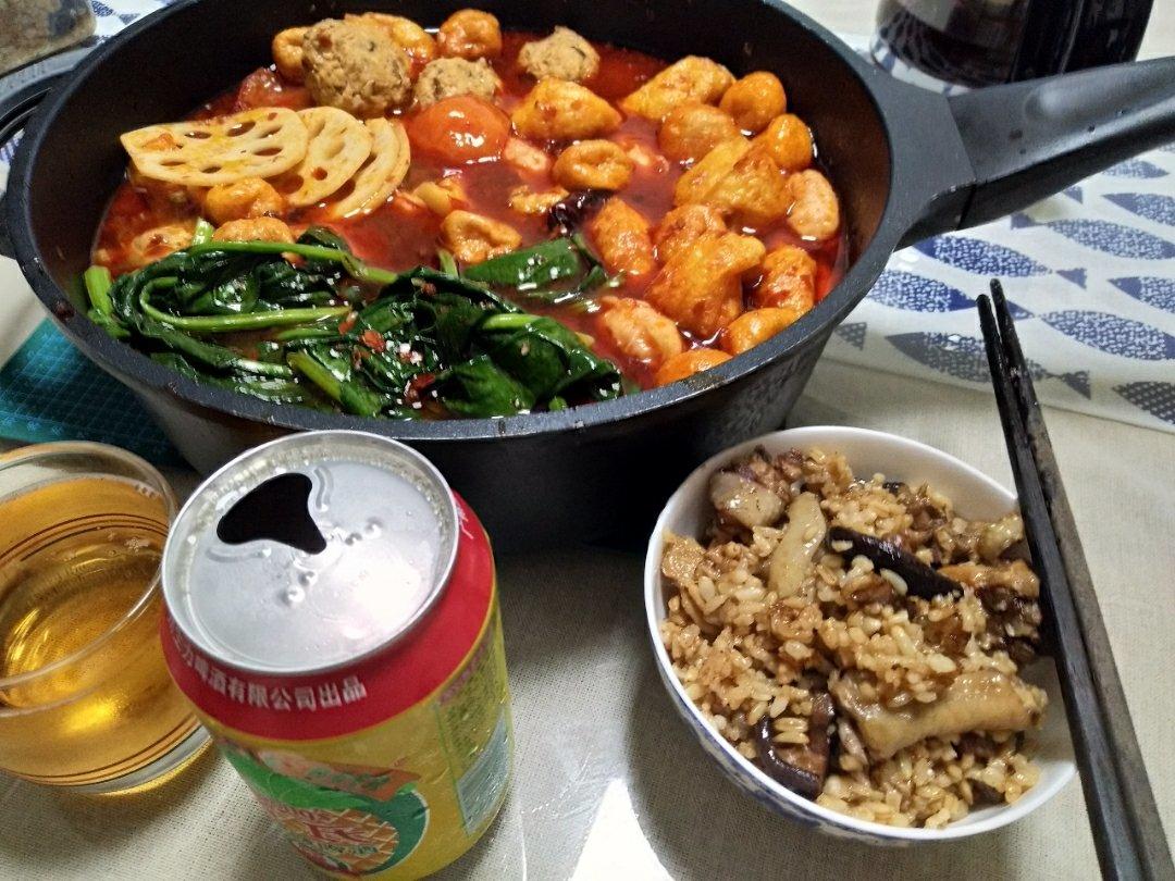 【香菇鸡肉焖饭】