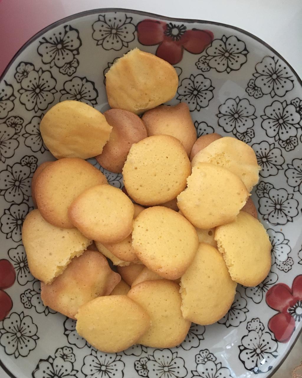 鸡蛋小饼干