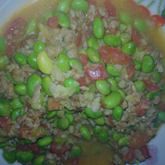 肉末番茄烧毛豆