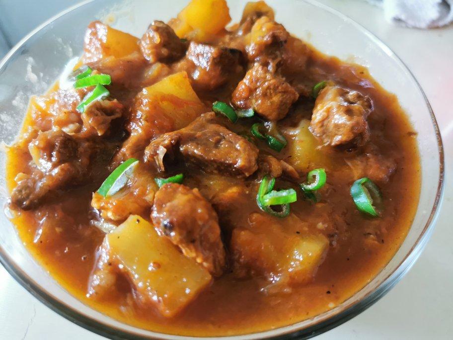 番茄土豆炖牛腩