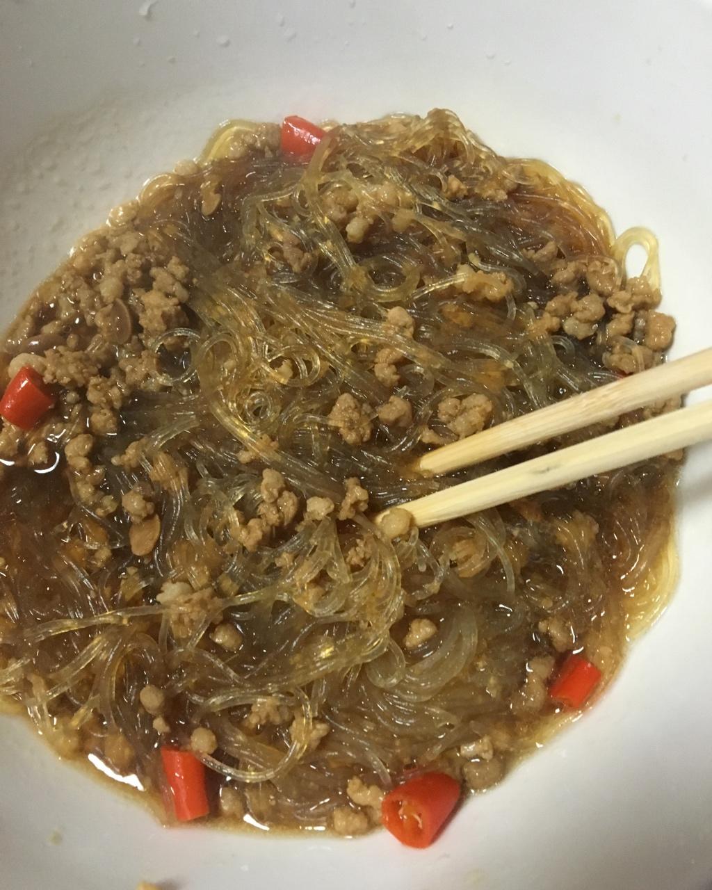 肉末粉丝煲