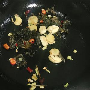 🔥农家美味💯紫苏炖鱼头的做法 步骤9