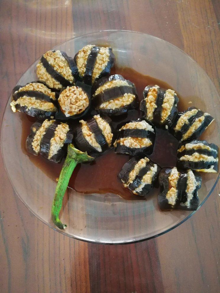 新年很给面的菜～茄子百合花