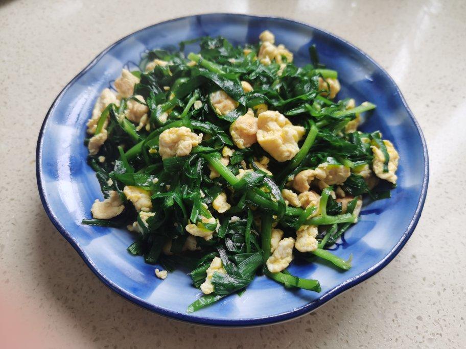 韭菜炒鸡蛋——三分钟快手下饭菜 掌握火候的秘诀