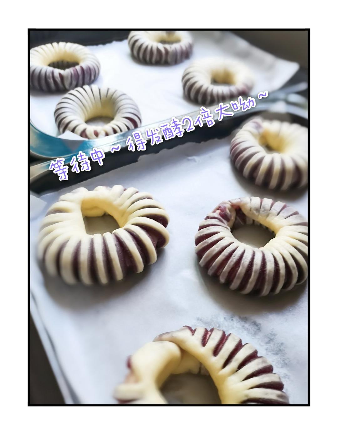 简单易学的红豆沙面包圈