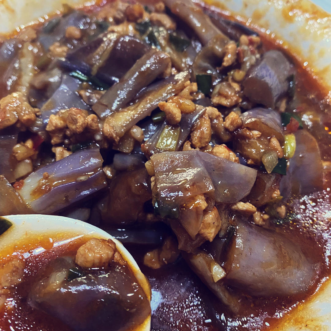 开胃下饭菜！巨简单的家常鱼香茄子煲