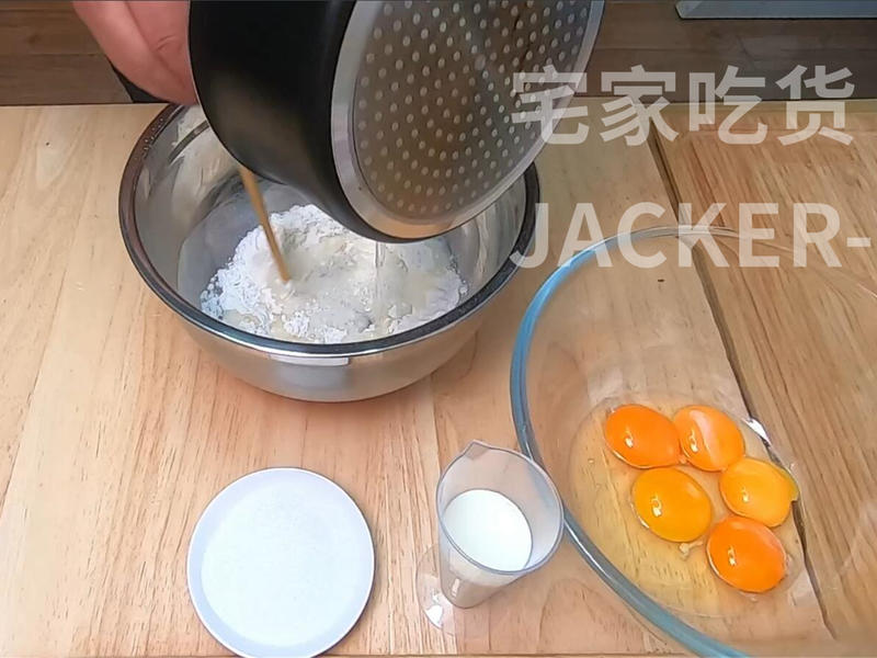 纯奶手撕吐司的做法 步骤1