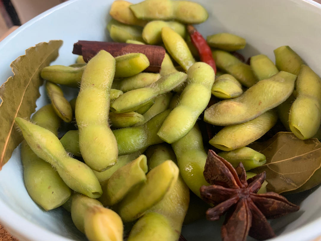 煮毛豆—不会变色版