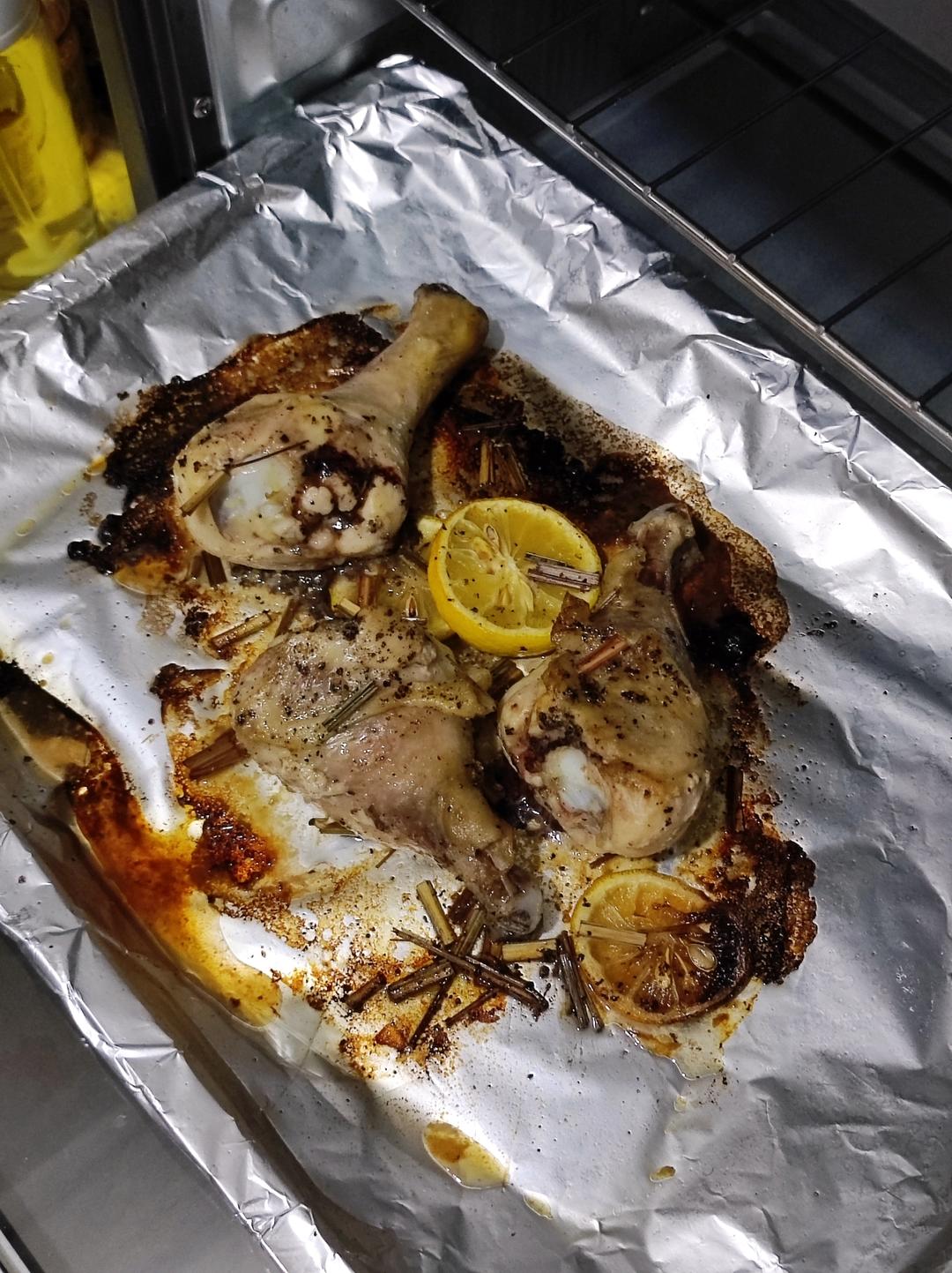 泰式香茅柠檬烤鸡腿（快手不腌版）