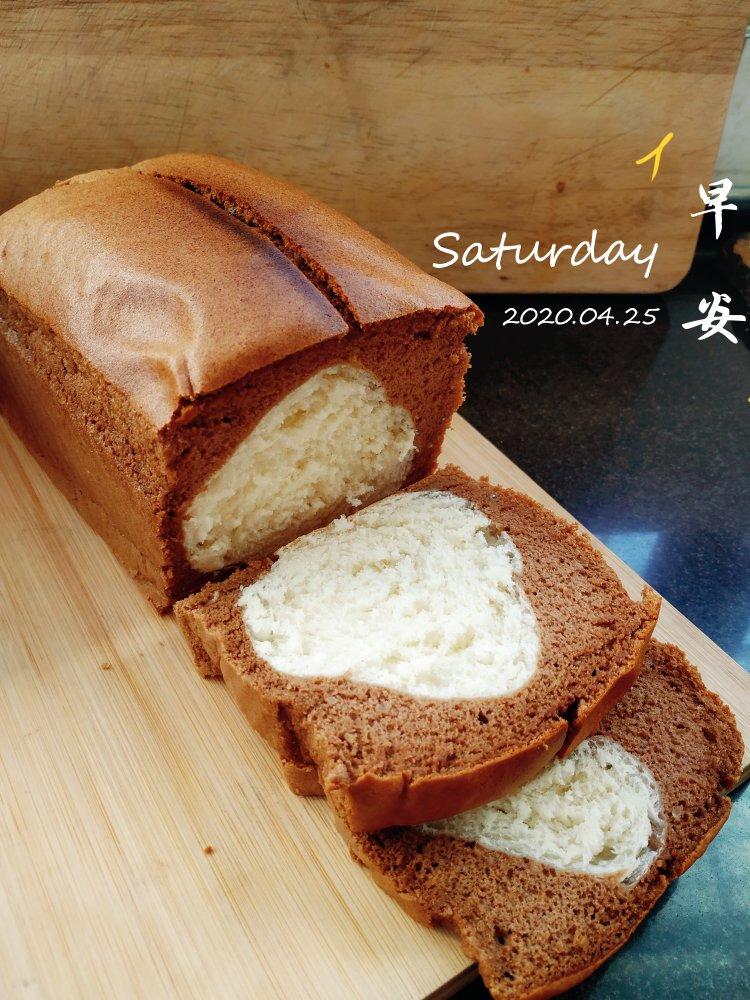 一次成功的黑钻吐司｜蛋糕➕面包的神仙搭配