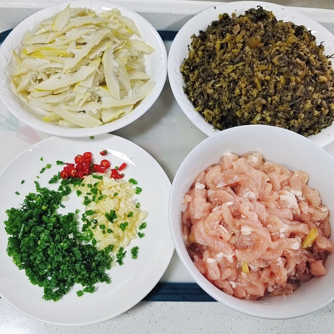 雪菜笋丝炒肉丝❗️可拌饭、搭粥、下面条的做法 步骤3