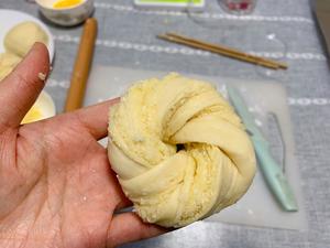 减糖椰蓉面包的做法 步骤8
