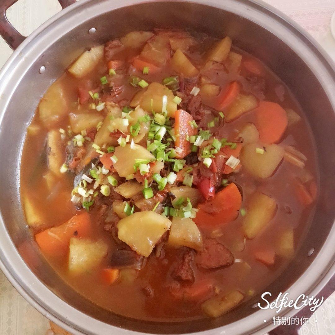红烧牛肉土豆 （独家秘制）
