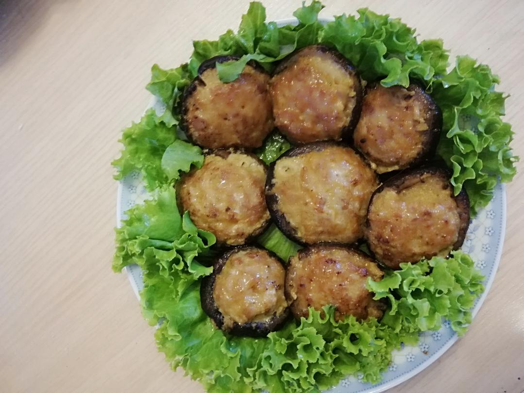 美味的肉酿香菇～～孩子爱吃的下饭菜
