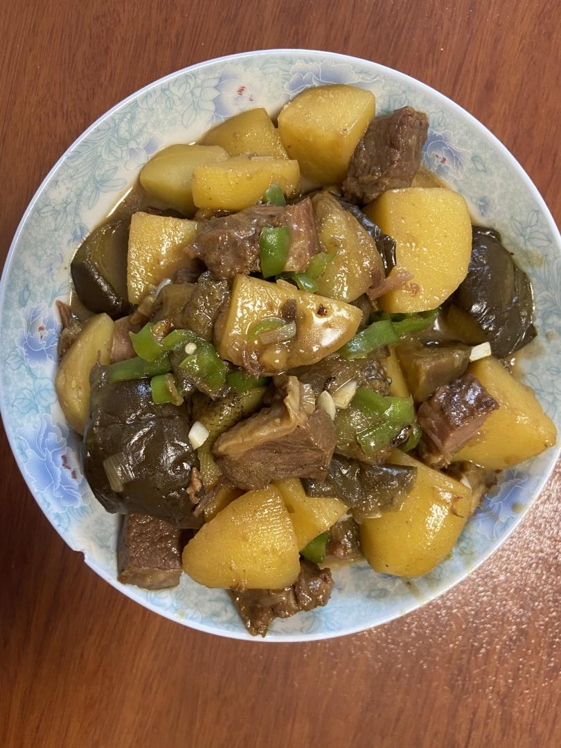 蜜柚2006做的土豆炖茄子