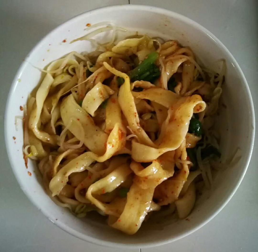 手机用户4113rthg做的油泼扯面