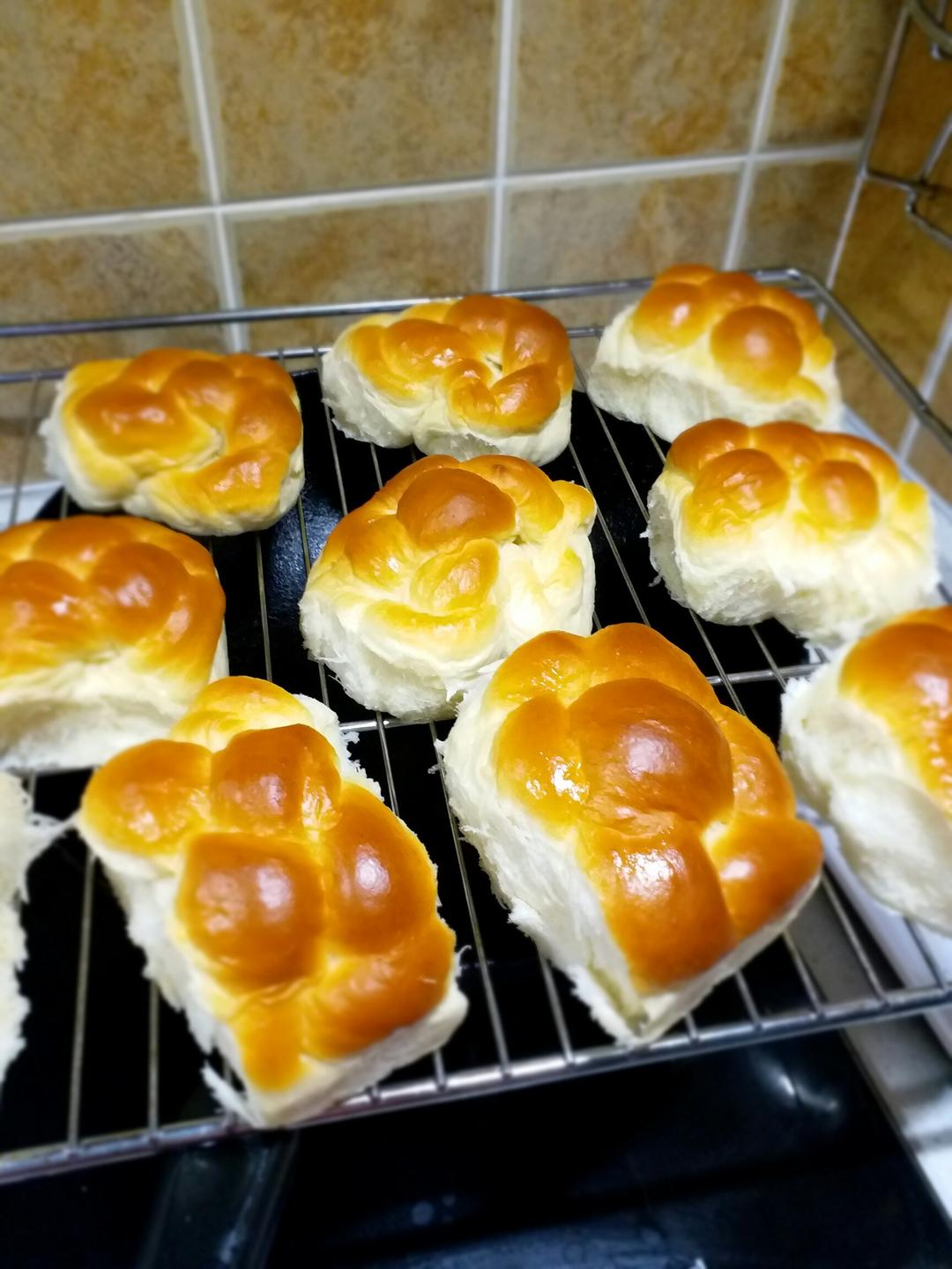 有点古早味的酒酿排包