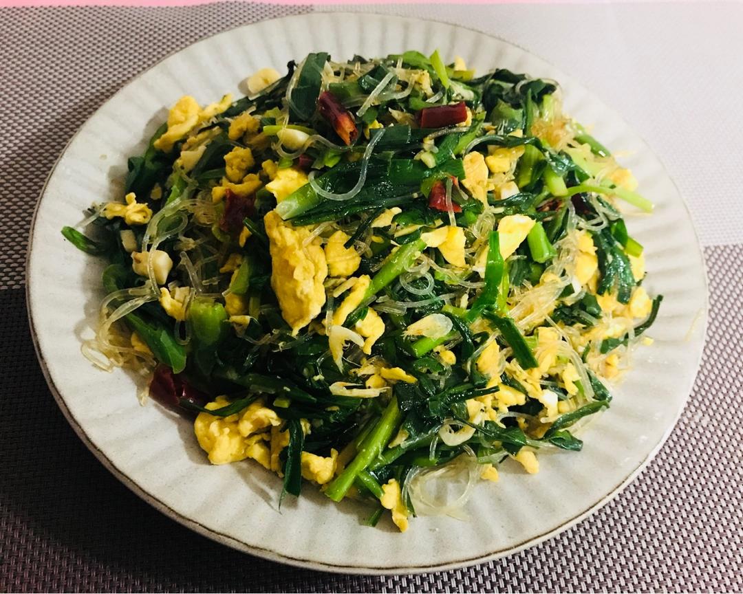 韭菜粉丝炒鸡蛋