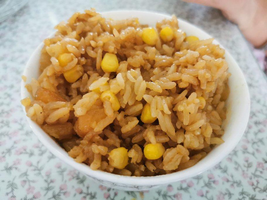 土豆焖饭（电饭锅版）
