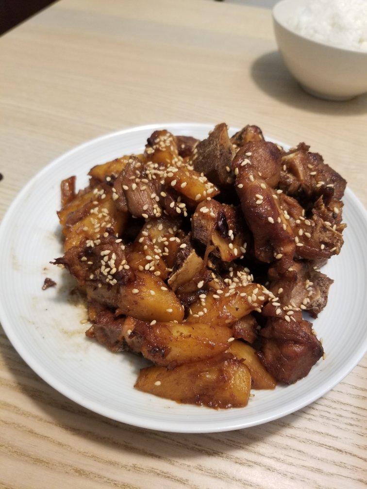 吃一口就停不下来的菠萝小排