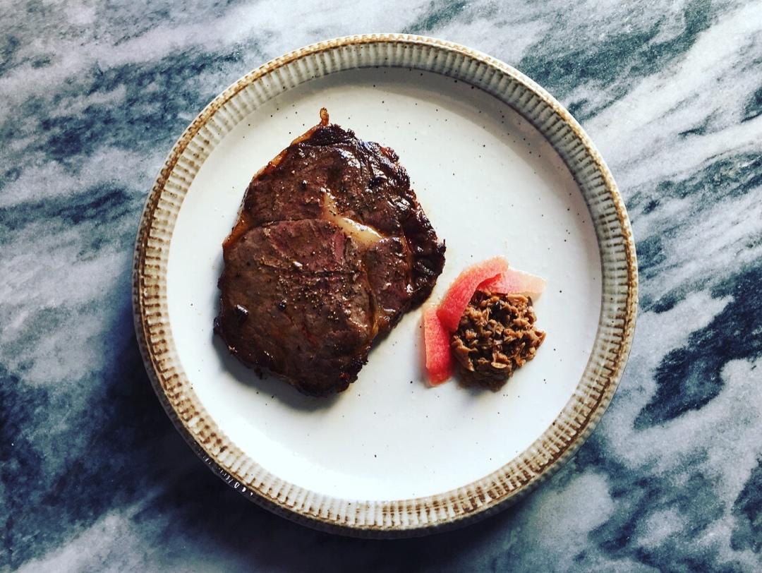 煎牛排