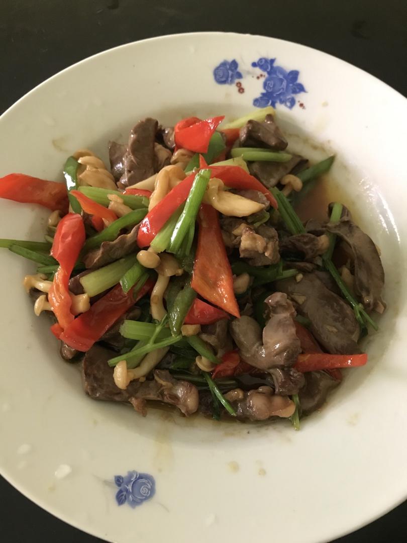 好吃到爆……爆炒猪心