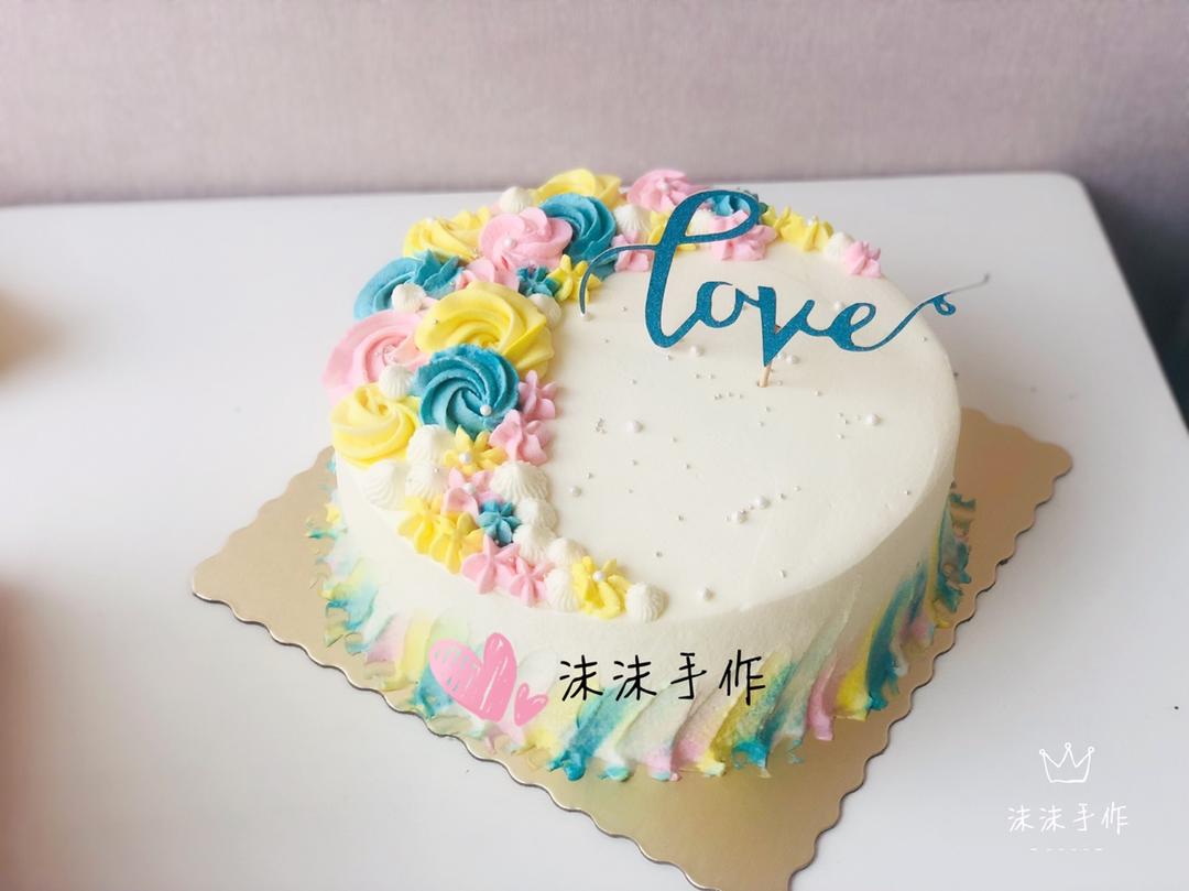 详细的裱花教程--彩虹蛋糕