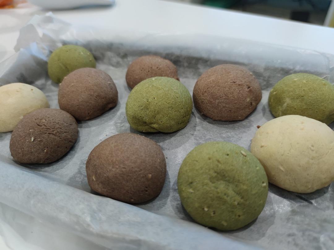 麻薯三兄弟——芝麻，抹茶，可可巧克力爆浆🍫