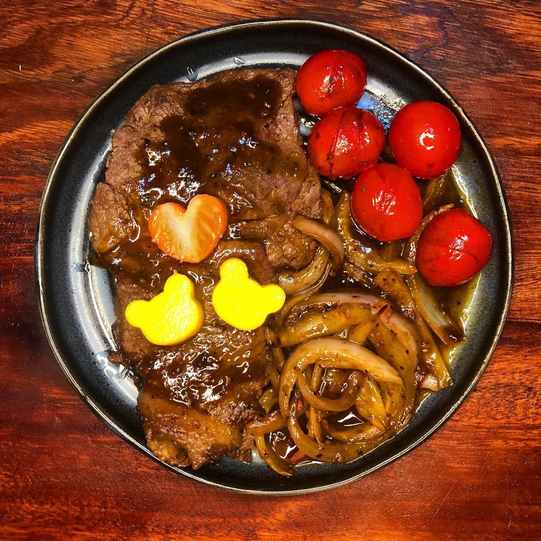 黑椒牛排