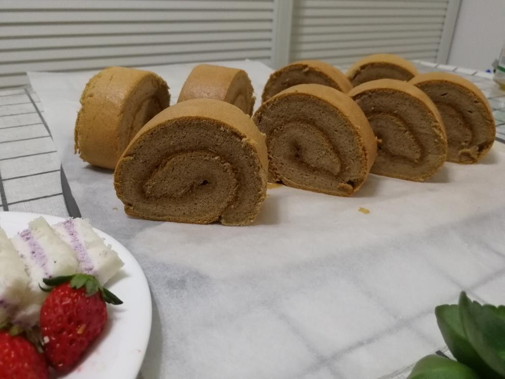 红丝绒蛋糕卷（超详细）