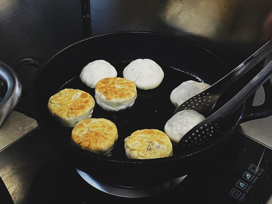 门钉肉饼【曼食慢语】
